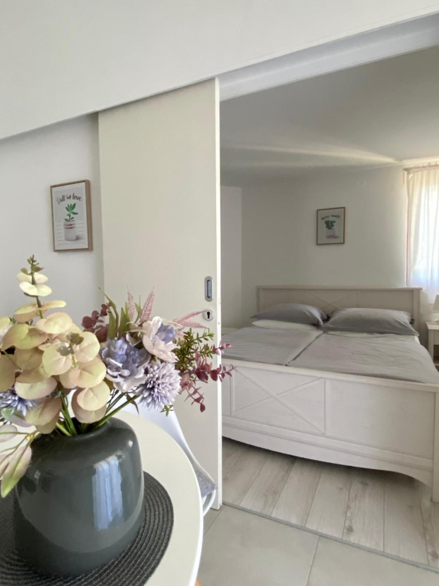 Apartmán Flora 1 *
